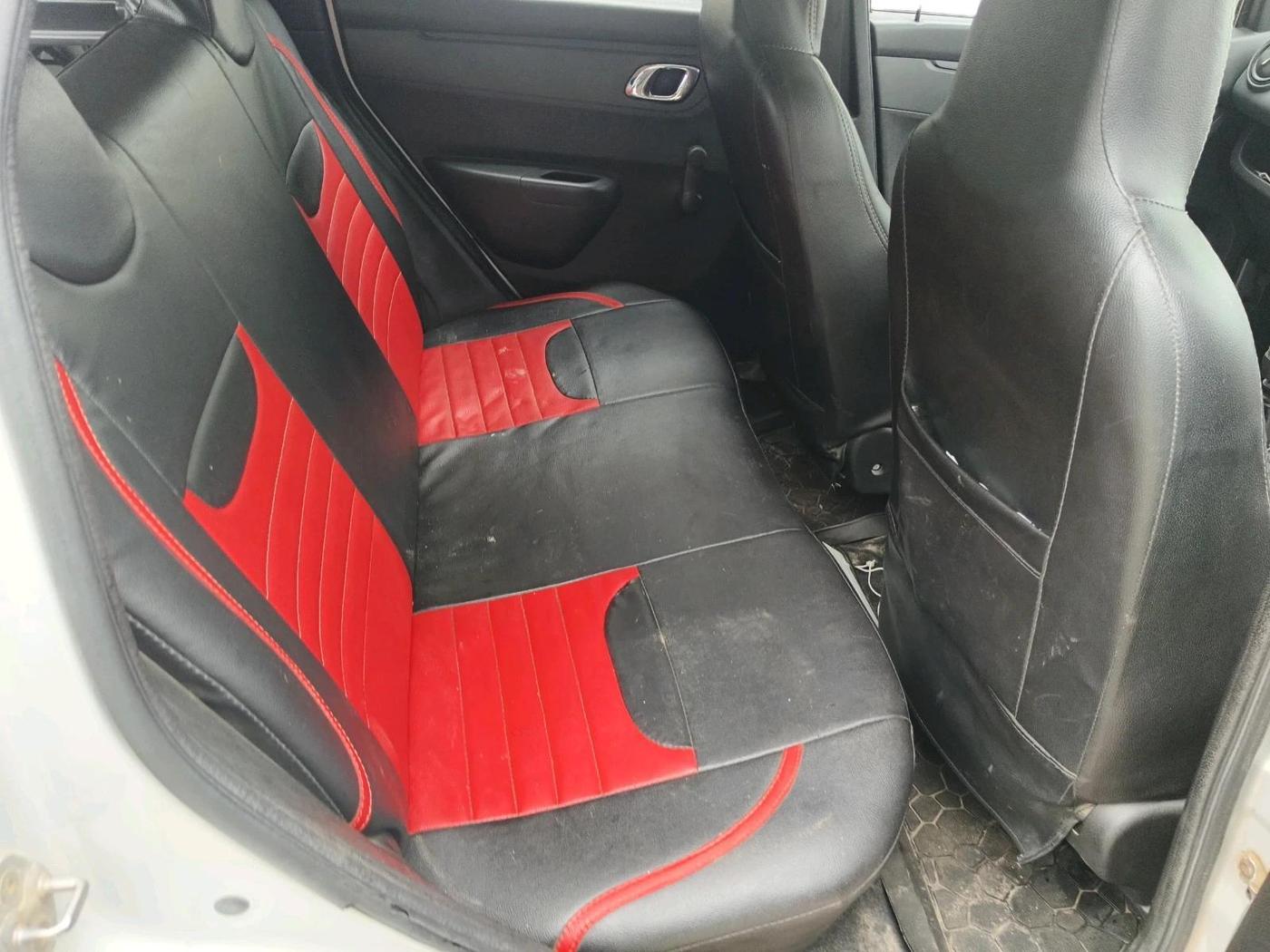 2018 Renault Kwid RXT 0.8 (O), Petrol, Manual, 62,588 km, interior