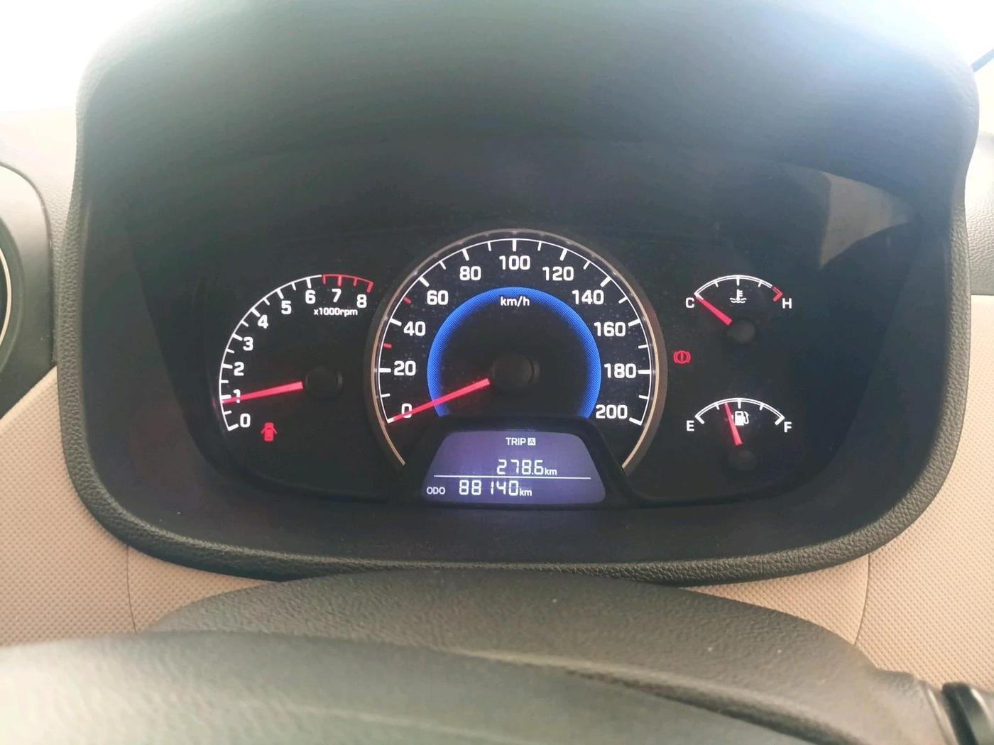 2014 Hyundai Grand i10 MAGNA 1.2 KAPPA VTVT, Petrol, Manual, 88,140 km, interior