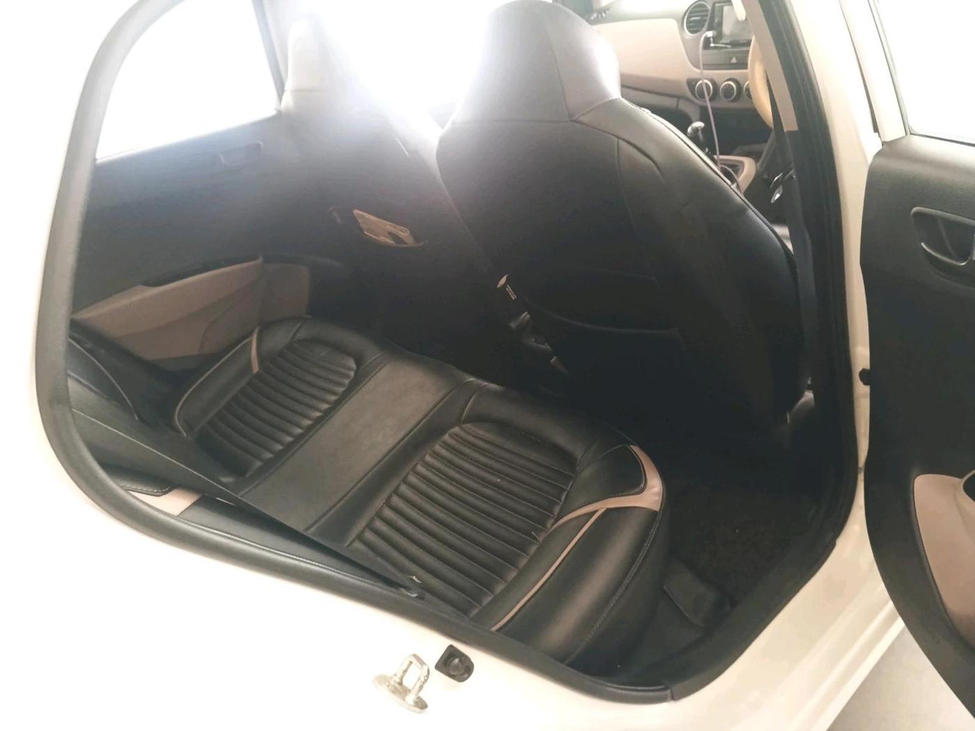 2014 Hyundai Grand i10 MAGNA 1.2 KAPPA VTVT, Petrol, Manual, 88,140 km, interior