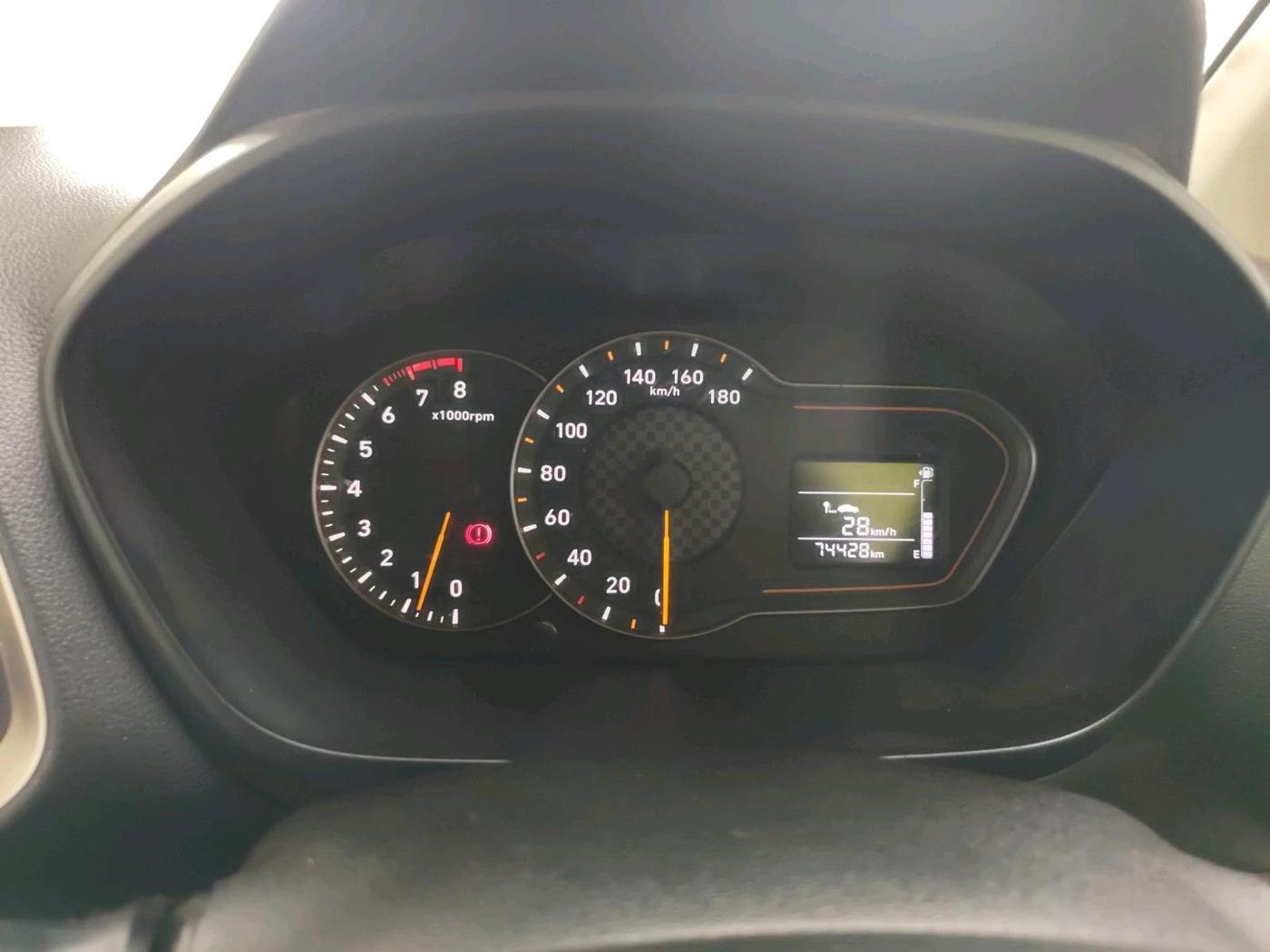 2018 Hyundai NEW SANTRO SPORTZ CNG, CNG, Manual, 74,428 km, interior