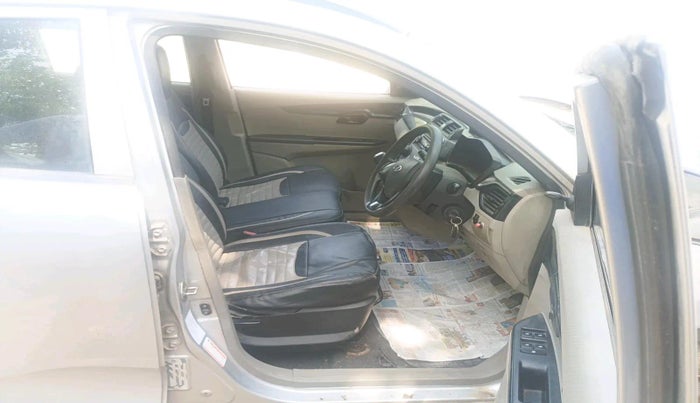 2016 Mahindra Kuv100 K4 PLUS D 6 STR, Diesel, Manual, 82,131 km, interior