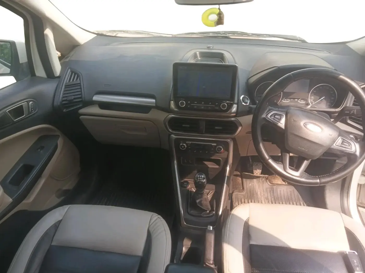 2019 Ford Ecosport TITANIUM 1.5L DIESEL, Diesel, Manual, 1,00,000 km, interior