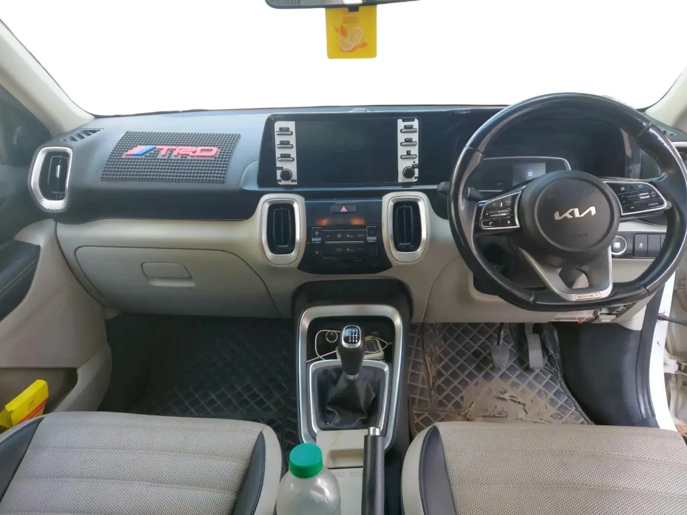 2021 KIA SONET HTX 1.0 IMT, Petrol, Manual, 81,114 km, interior