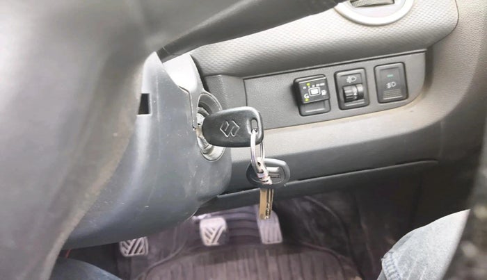 2011 Maruti Ritz VXI, CNG, Manual, 1,18,498 km, interior