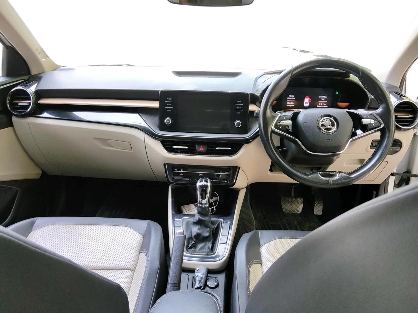 2022 Skoda SLAVIA STYLE 1.5L TSI DSG, Petrol, Automatic, 84,294 km, interior