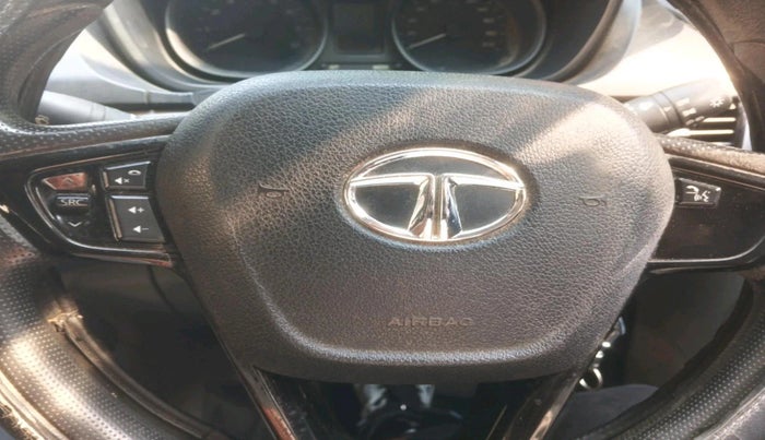 2018 Tata NEXON XM DIESEL, Diesel, Manual, 90,721 km, interior