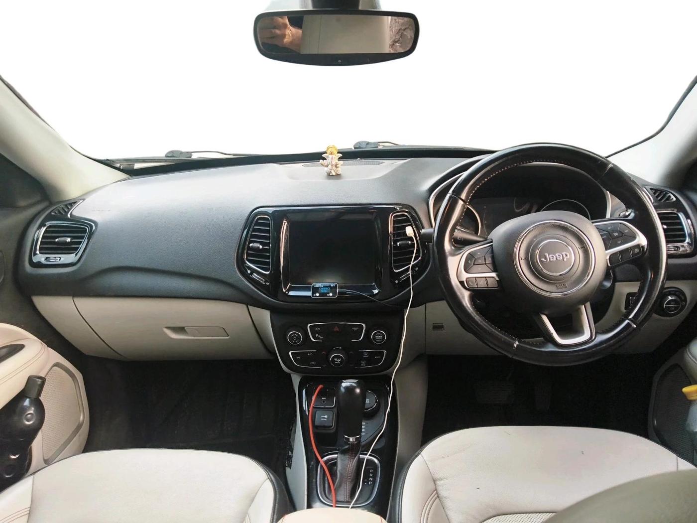 2020 Jeep Compass LIMITED PLUS 2.0 DIESEL 4X4 AT, Diesel, Automatic, 1,25,505 km, interior