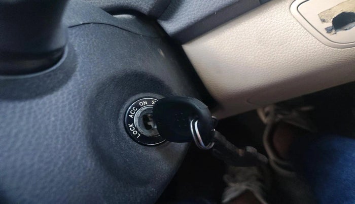 2015 Hyundai Eon ERA +, Petrol, Manual, 1,83,633 km, interior