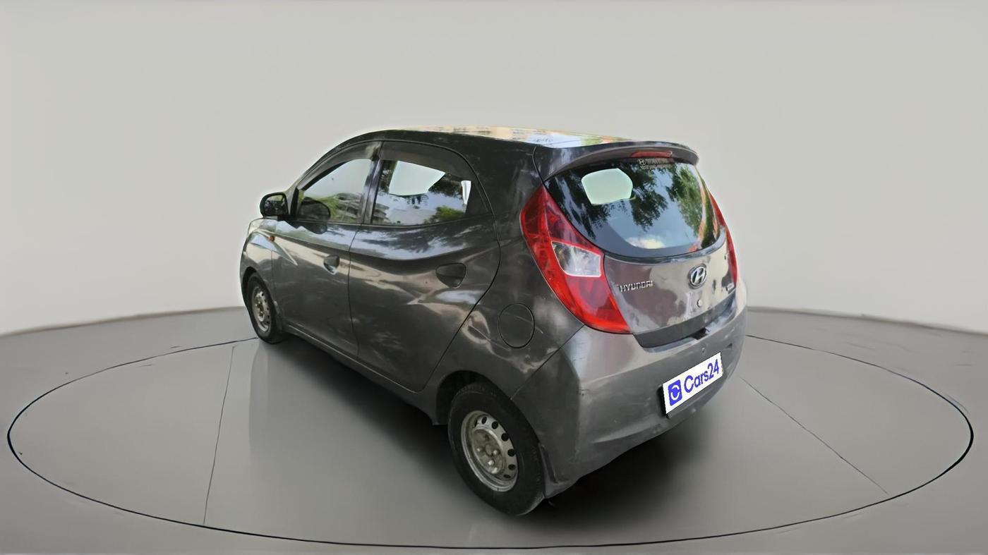 2015 Hyundai Eon ERA +, CNG, Manual, 1,16,262 km, exterior