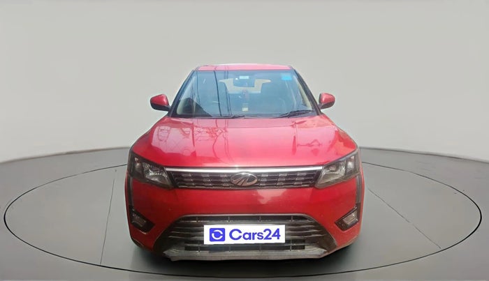 2020 Mahindra XUV300 W4 1.2 PETROL, Petrol, Manual, 96,953 km, exterior