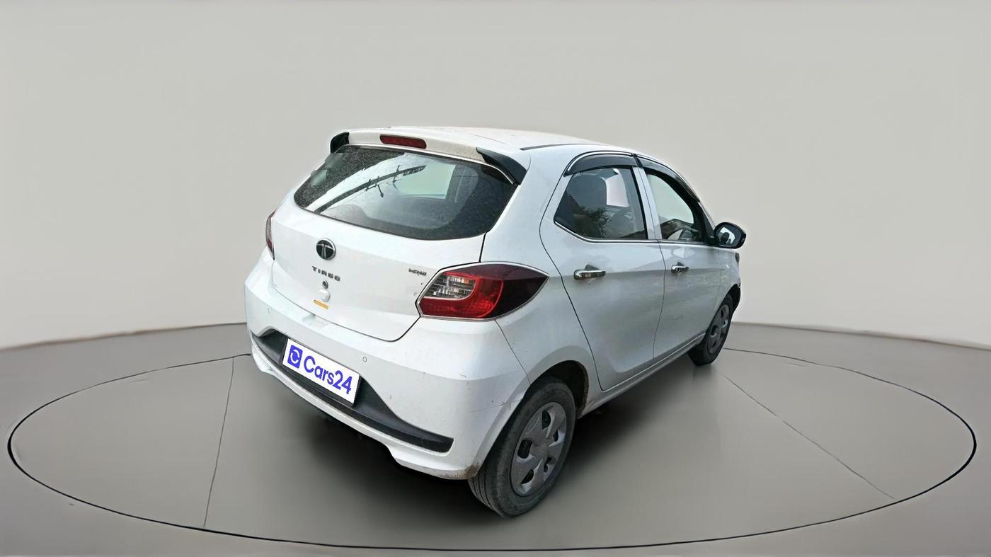 2024 Tata Tiago XM CNG, CNG, Manual, 58,175 km, exterior