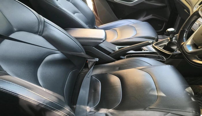 2019 MG HECTOR SHARP 2.0 DIESEL, Diesel, Manual, 2,24,313 km, interior