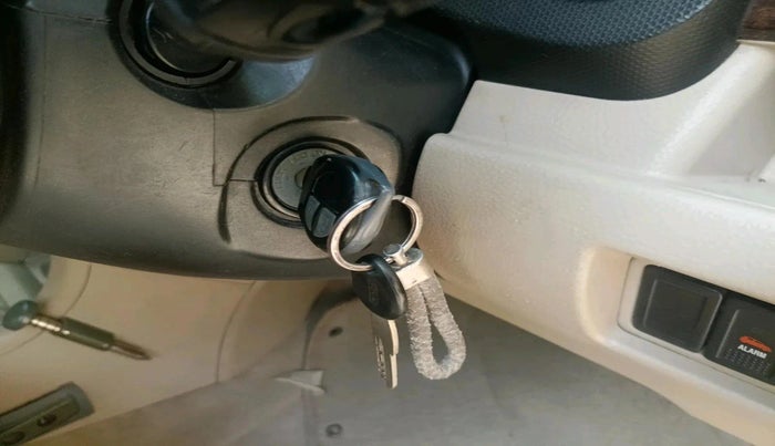 2012 Maruti Swift Dzire LXI, Petrol, Manual, 1,17,957 km, interior