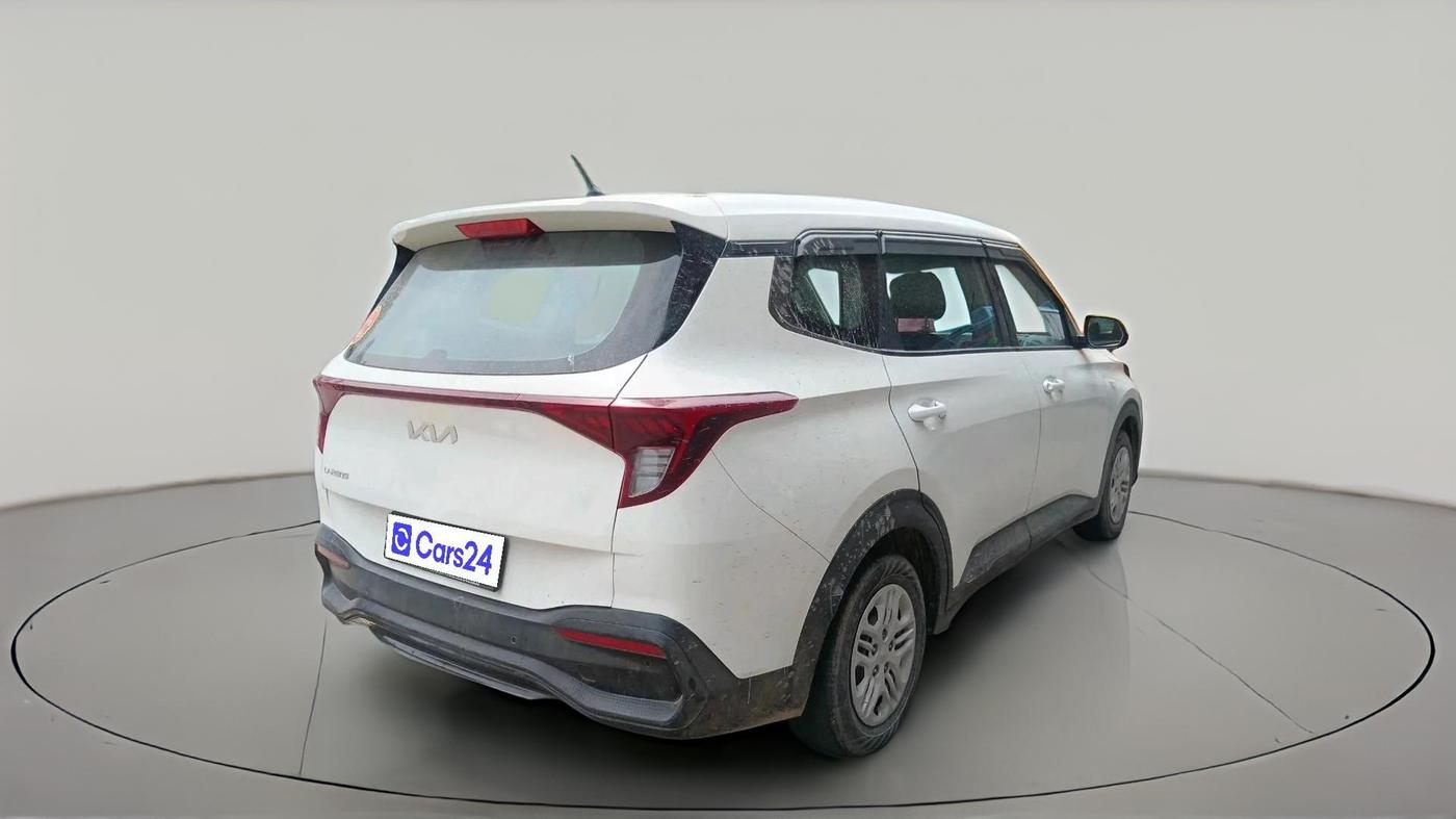2023 KIA CARENS PREMIUM 1.5 PETROL 7 STR, CNG, Manual, 42,943 km, exterior