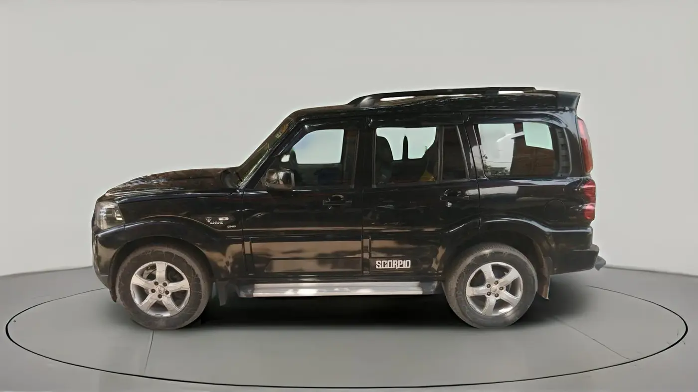 2021 Mahindra Scorpio S5, Diesel, Manual, 43,861 km, exterior