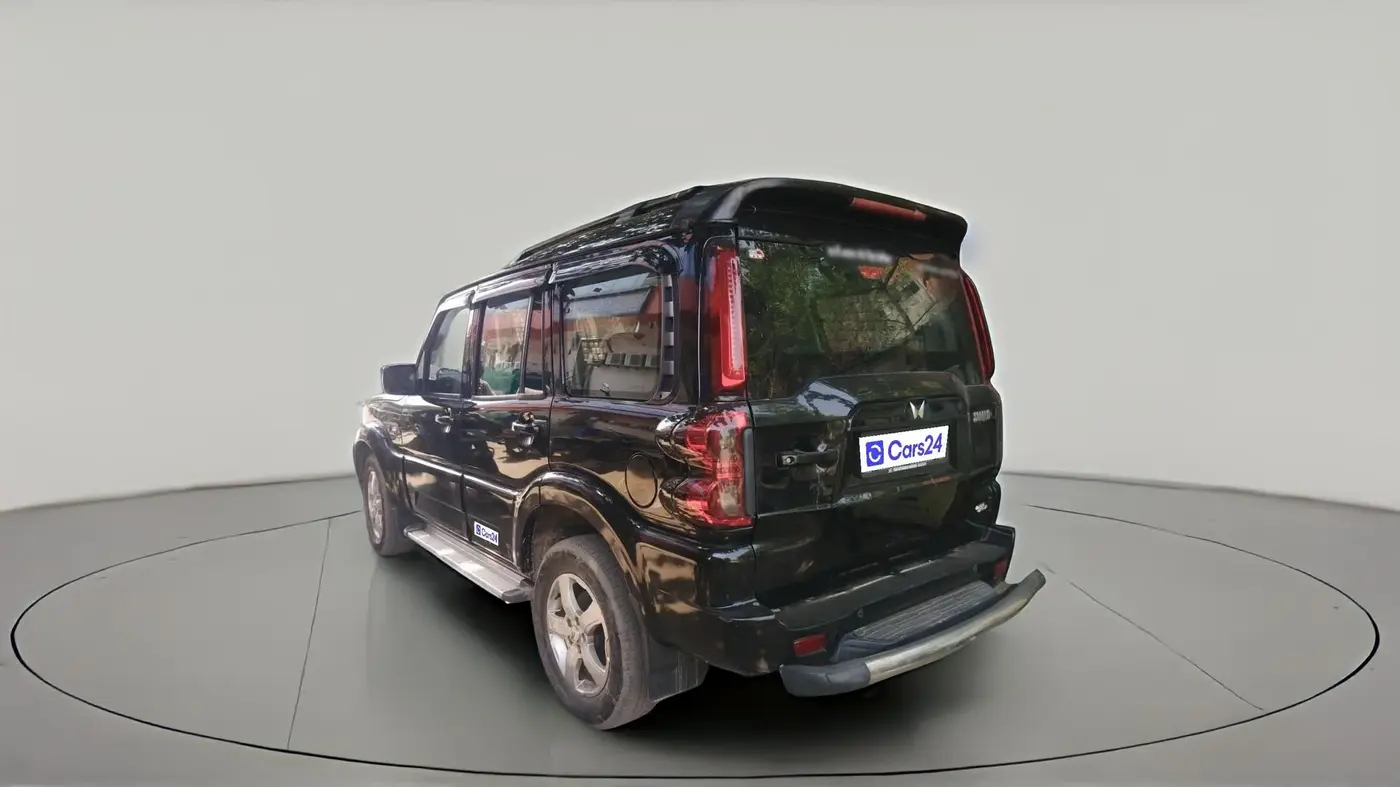 2021 Mahindra Scorpio S5, Diesel, Manual, 43,861 km, exterior