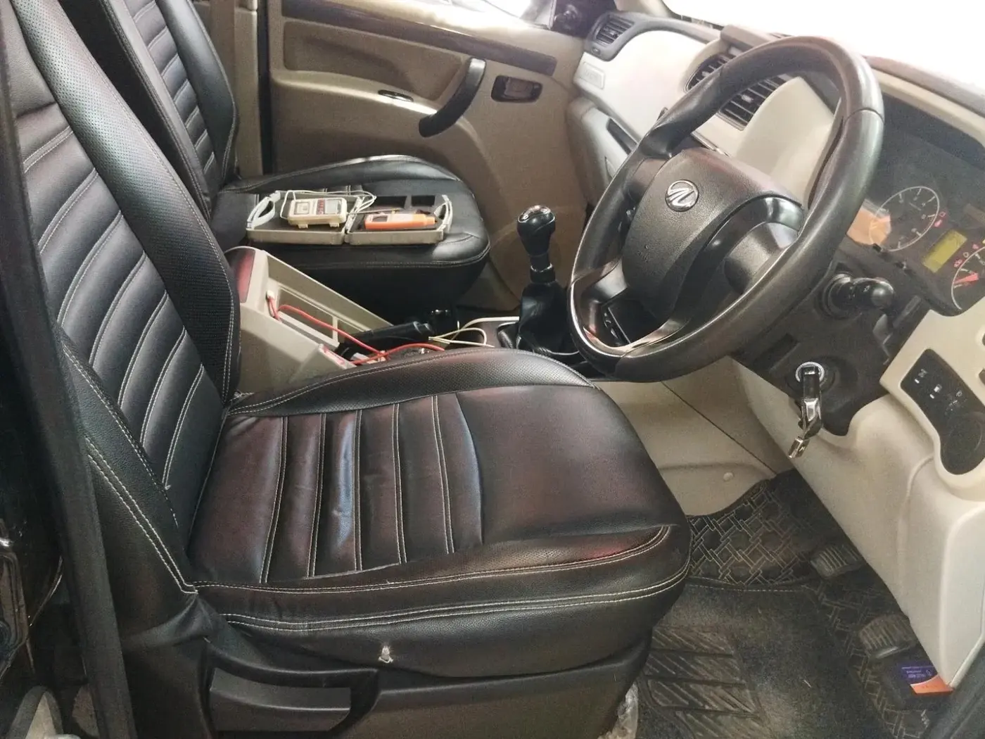 2021 Mahindra Scorpio S5, Diesel, Manual, 43,861 km, interior