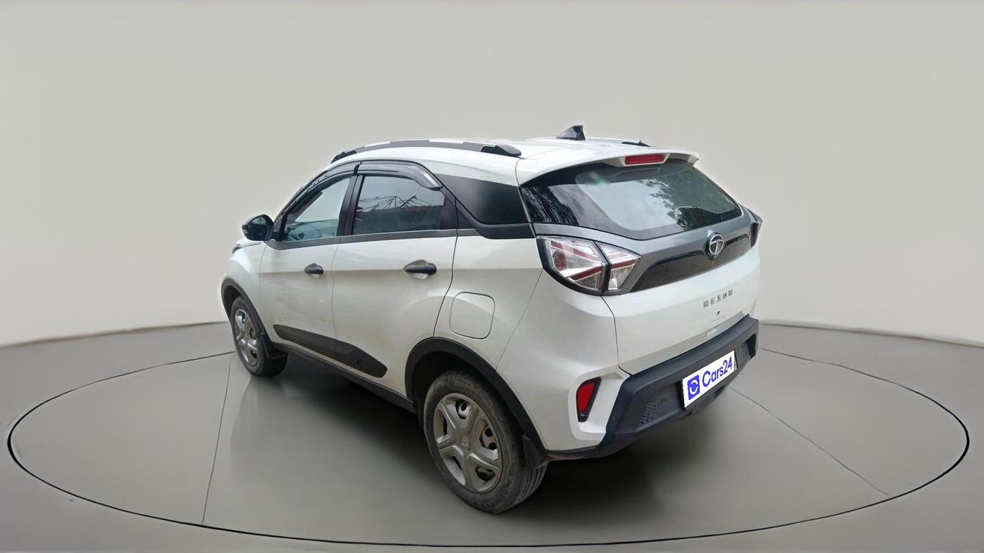 2022 Tata NEXON XE PETROL, Petrol, Manual, 20,945 km, exterior