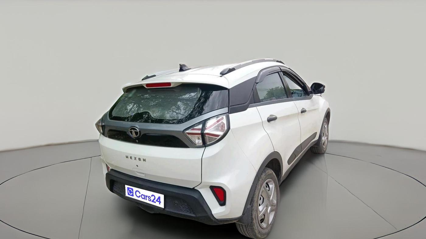 2022 Tata NEXON XE PETROL, Petrol, Manual, 20,945 km, exterior