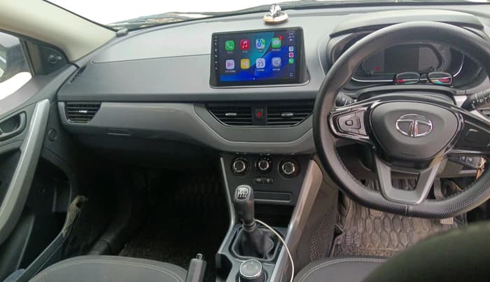 2022 Tata NEXON XE PETROL, Petrol, Manual, 20,945 km, interior