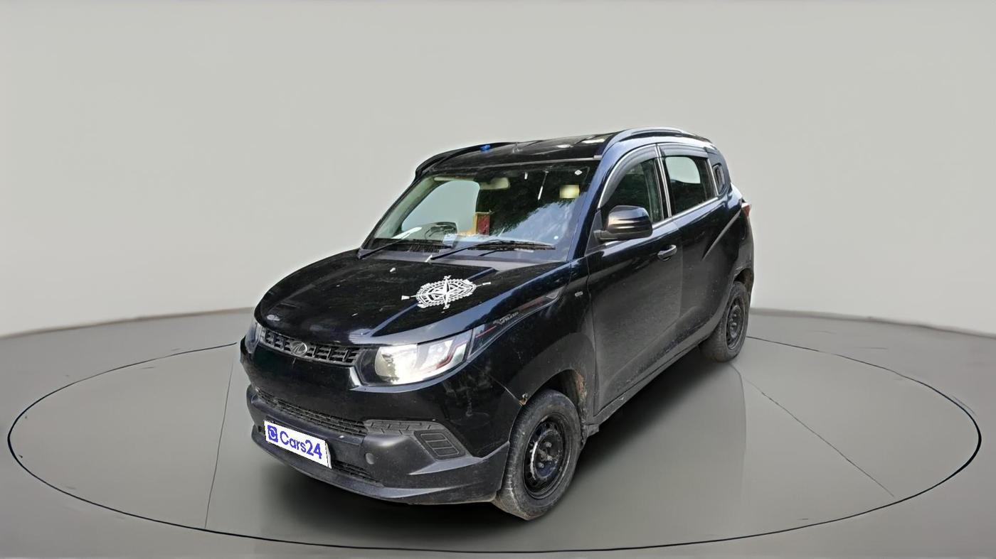 2017 Mahindra Kuv100 K2 6 STR, CNG, Manual, 1,04,259 km, exterior