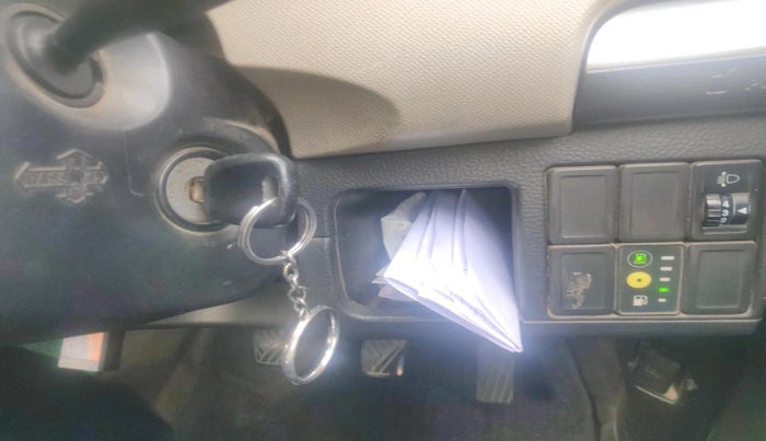 2015 Maruti Wagon R 1.0 LXI CNG, CNG, Manual, 1,20,302 km, interior