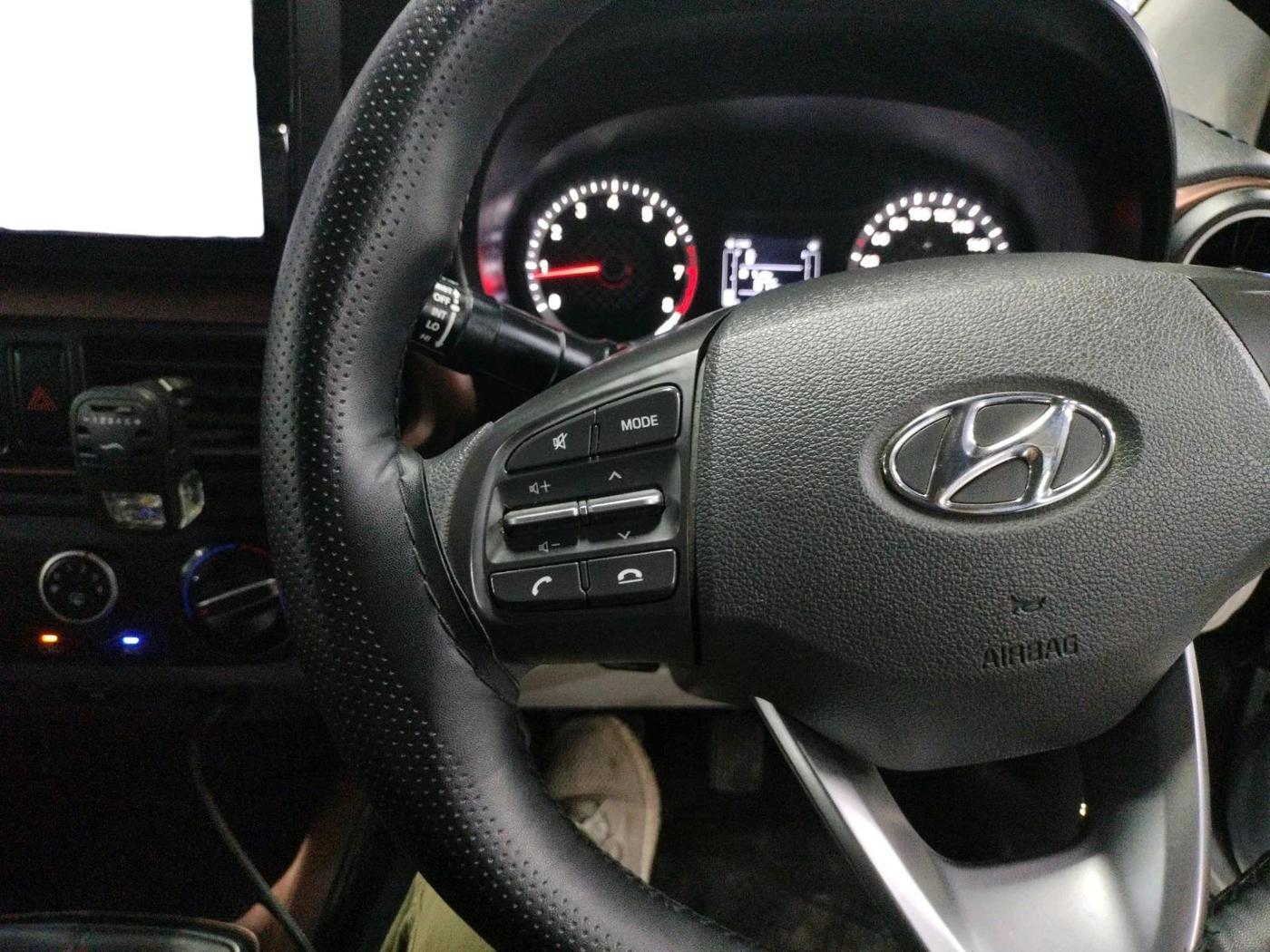 2022 Hyundai AURA S 1.2 CNG, CNG, Manual, 66,780 km, interior