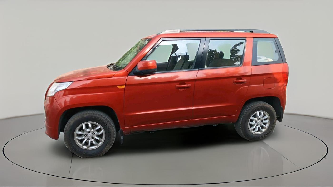 2016 Mahindra TUV300 T10, Diesel, Manual, 1,18,354 km, exterior
