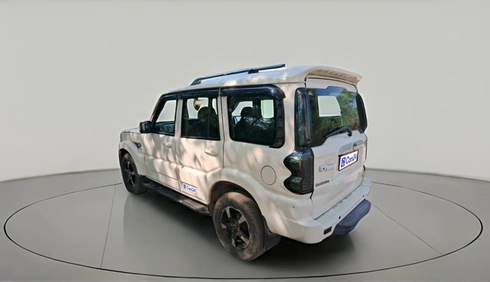 2018 Mahindra Scorpio S7, Diesel, Manual, 66,063 km, exterior