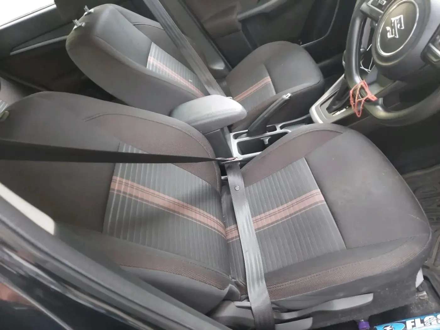 2024 Maruti BREZZA ZXI AT SMART HYBRID, Petrol, Automatic, 24,999 km, interior