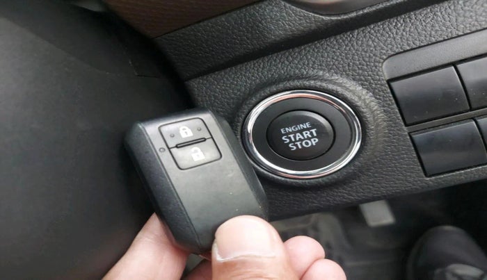 2024 Maruti BREZZA ZXI AT SMART HYBRID, Petrol, Automatic, 24,999 km, interior