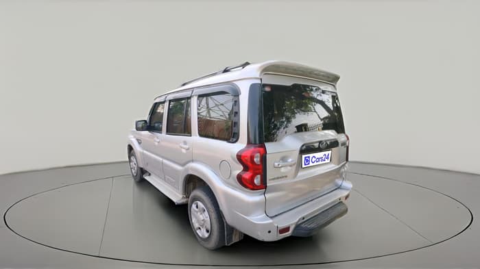 2018 Mahindra Scorpio S3, Diesel, Manual, 39,173 km, exterior