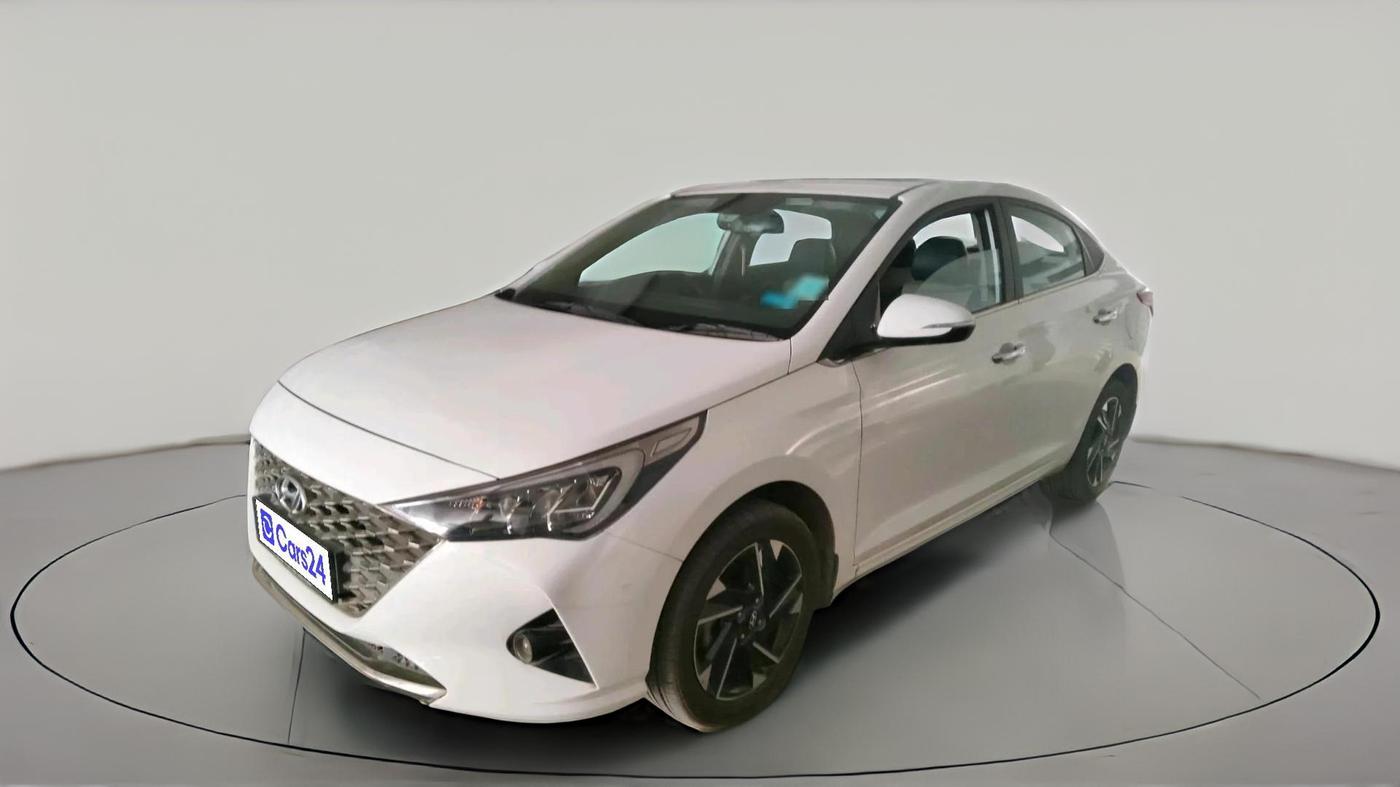 2022 Hyundai Verna SX (O) 1.5 VTVT IVT, Petrol, Automatic, 1,05,291 km, exterior