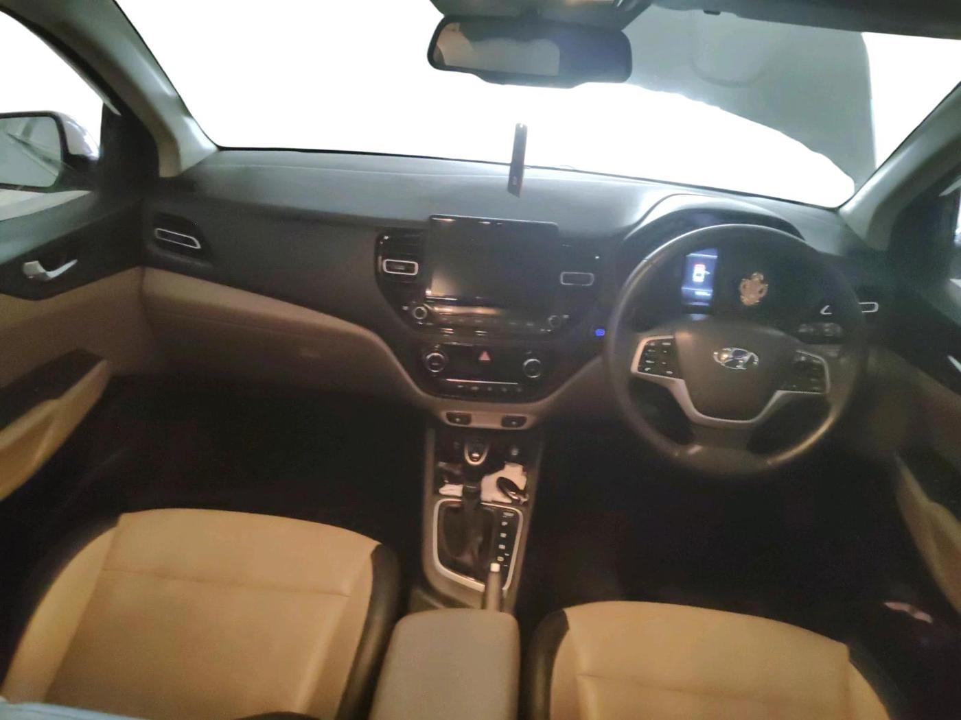 2022 Hyundai Verna SX (O) 1.5 VTVT IVT, Petrol, Automatic, 1,05,291 km, interior
