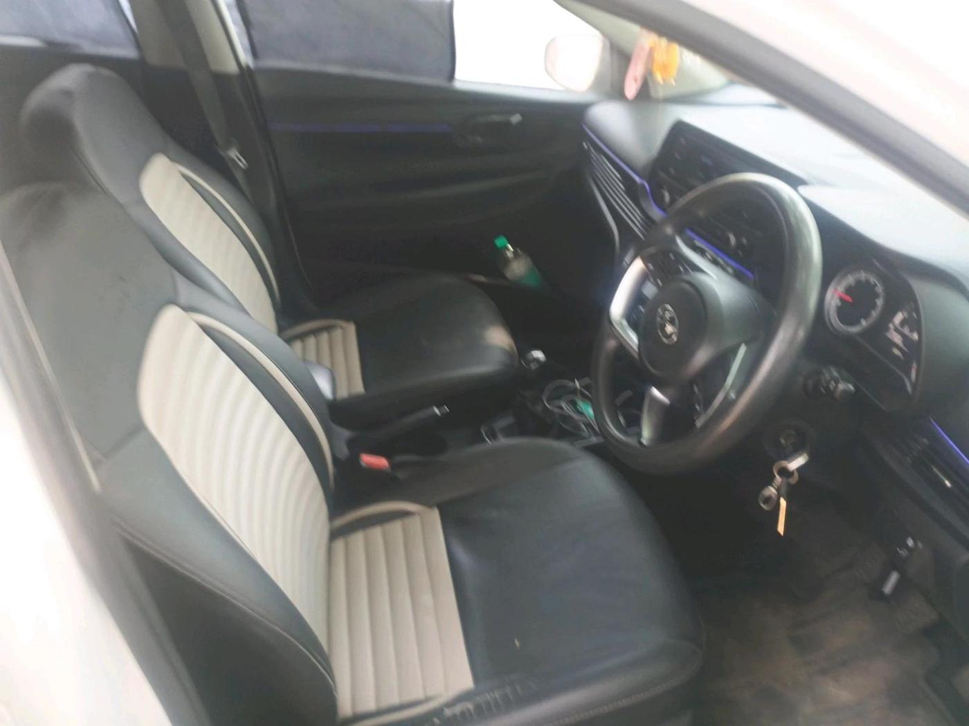 2022 Hyundai NEW I20 MAGNA 1.2 MT, Petrol, Manual, 63,671 km, interior
