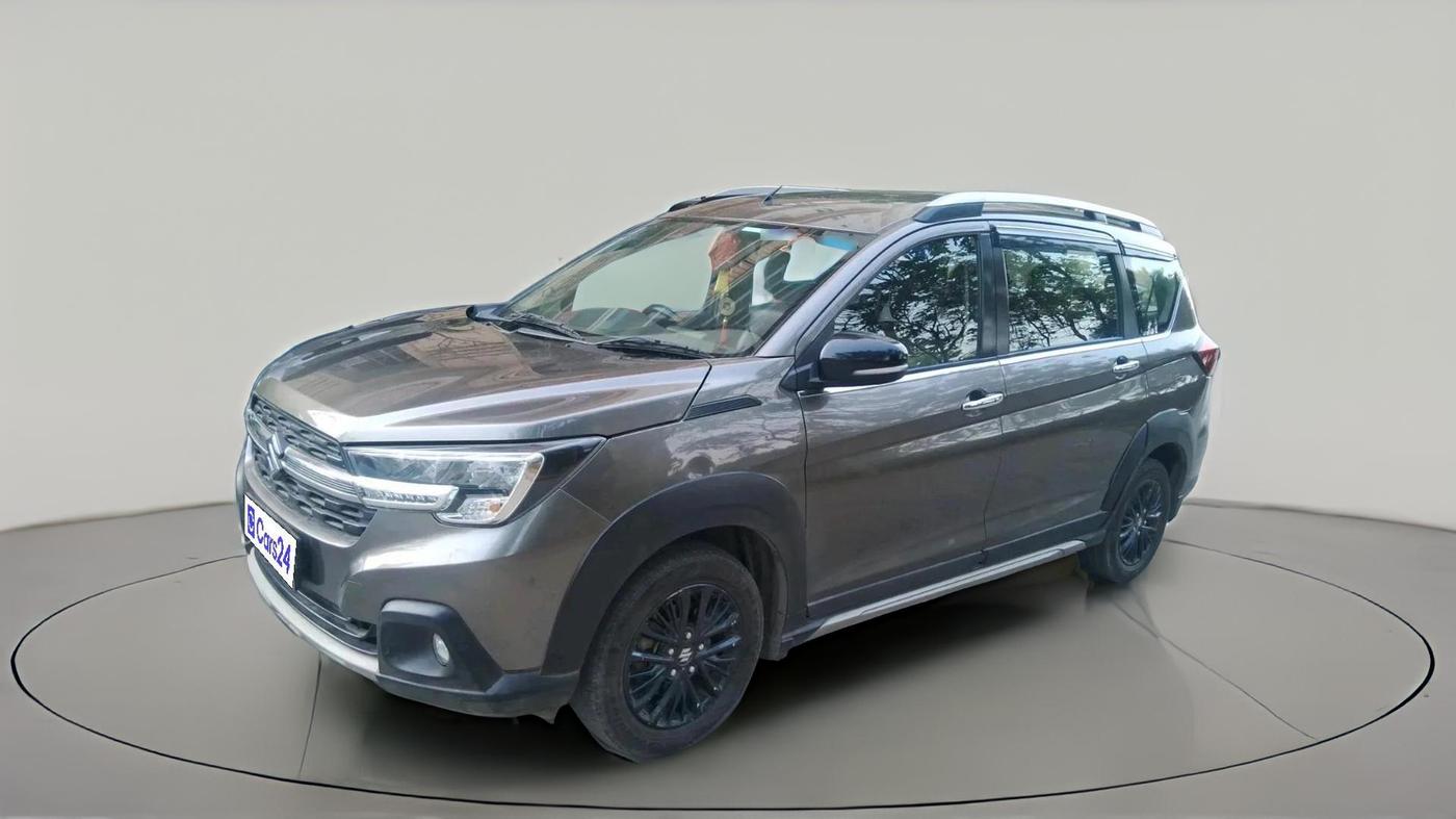 2021 Maruti XL6 ALPHA AT, Petrol, Automatic, 1,25,570 km, exterior