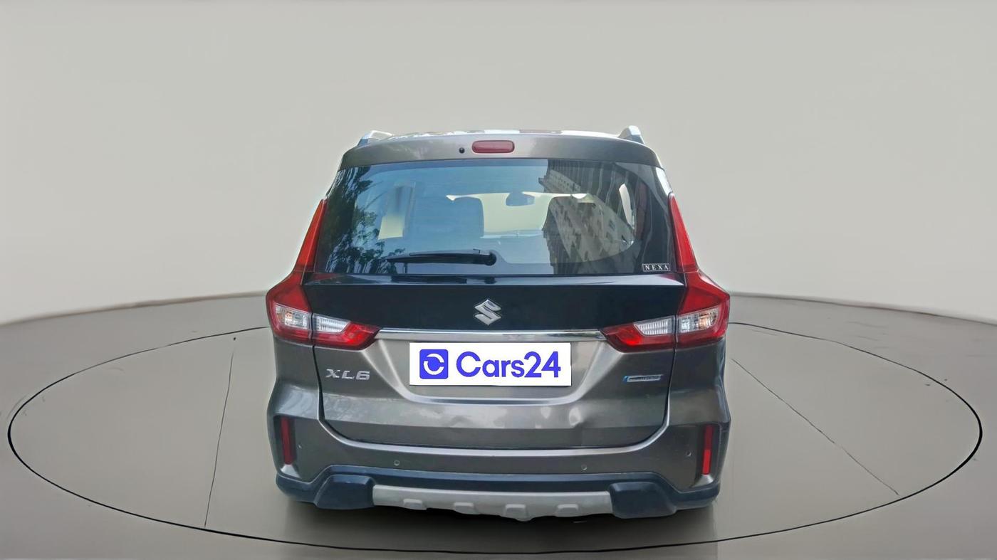 2021 Maruti XL6 ALPHA AT, Petrol, Automatic, 1,25,570 km, exterior