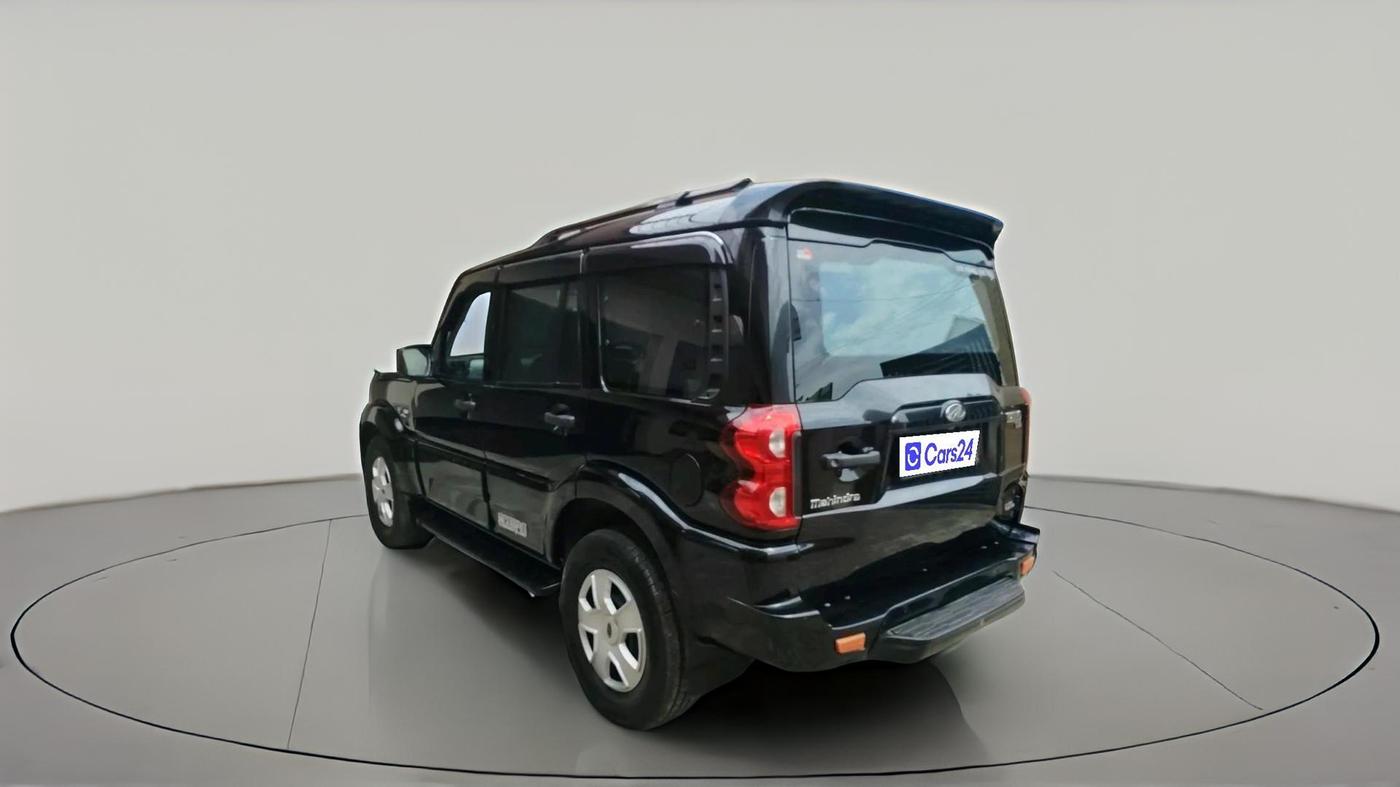 2019 Mahindra Scorpio S7, Diesel, Manual, 47,878 km, exterior