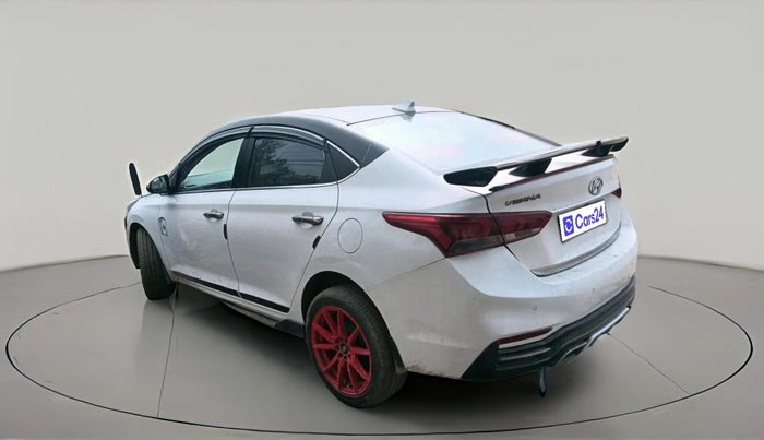 2019 Hyundai Verna 1.4 EX PETROL, CNG, Manual, 82,139 km, exterior