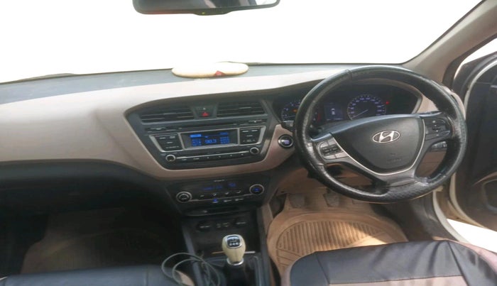 2014 Hyundai Elite i20 ASTA 1.2, CNG, Manual, 1,16,080 km, interior