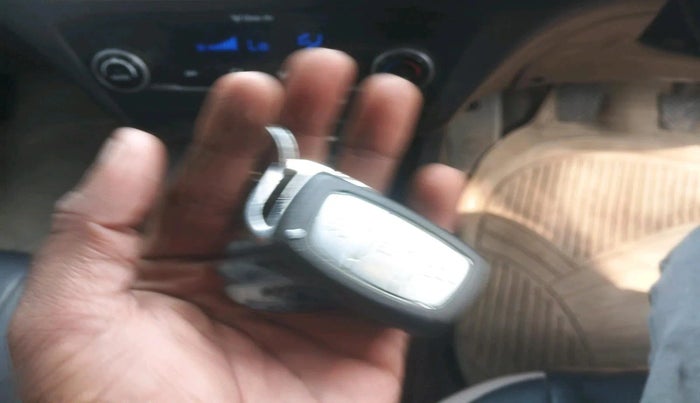 2014 Hyundai Elite i20 ASTA 1.2, CNG, Manual, 1,16,080 km, interior