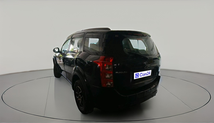 2015 Mahindra XUV500 W4 1.99, Diesel, Manual, 1,81,945 km, exterior