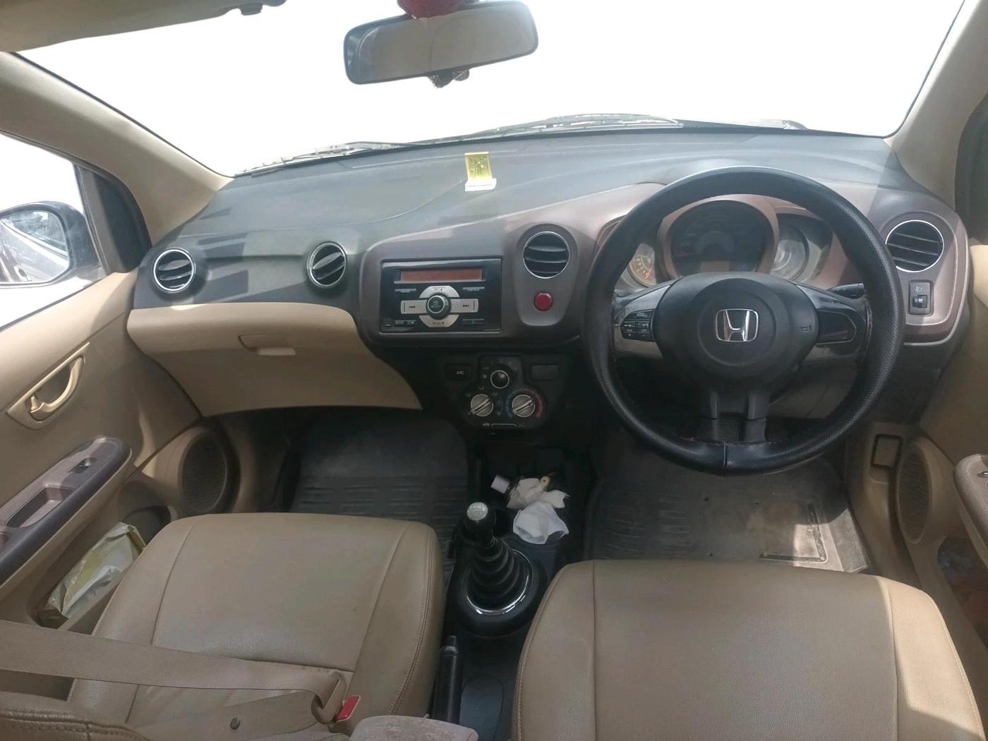 2013 Honda Amaze 1.2L I-VTEC S, Petrol, Manual, 95,752 km, interior