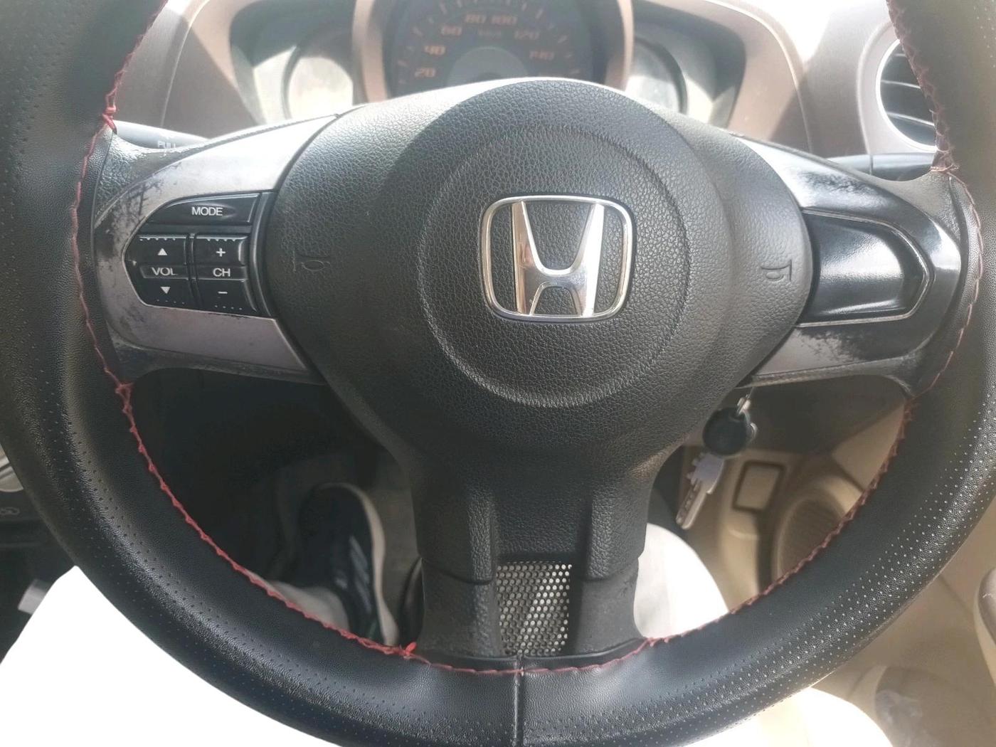 2013 Honda Amaze 1.2L I-VTEC S, Petrol, Manual, 95,752 km, interior