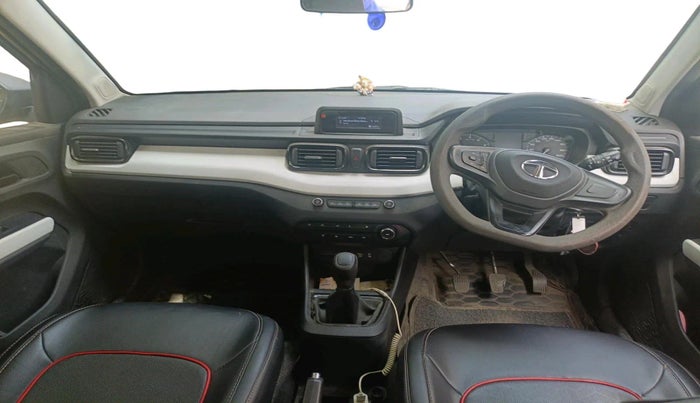2022 Tata PUNCH PURE MT, Petrol, Manual, 52,101 km, interior