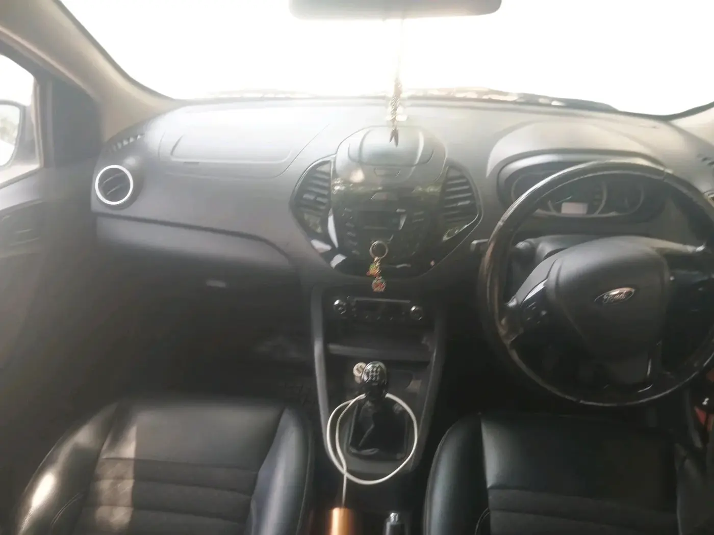 2017 Ford Figo Aspire TITANIUM 1.2 PETROL, Petrol, Manual, 99,143 km, interior