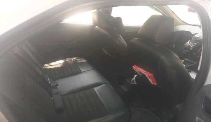 2017 Ford Figo Aspire TITANIUM 1.2 PETROL, Petrol, Manual, 99,143 km, interior