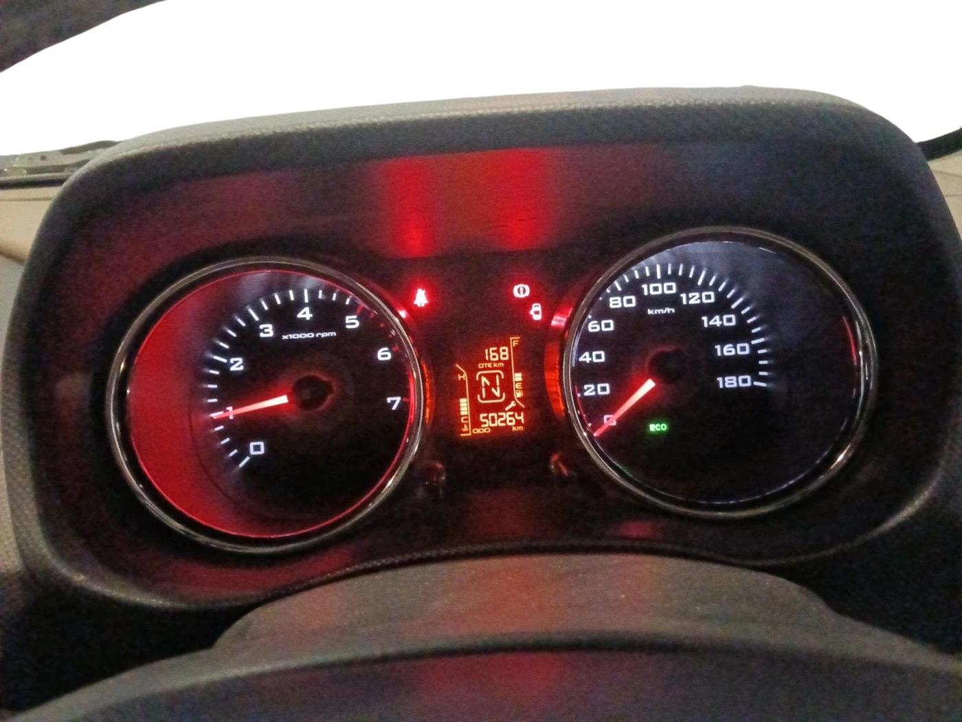 2017 Mahindra TUV300 T8, Diesel, Manual, 50,264 km, interior