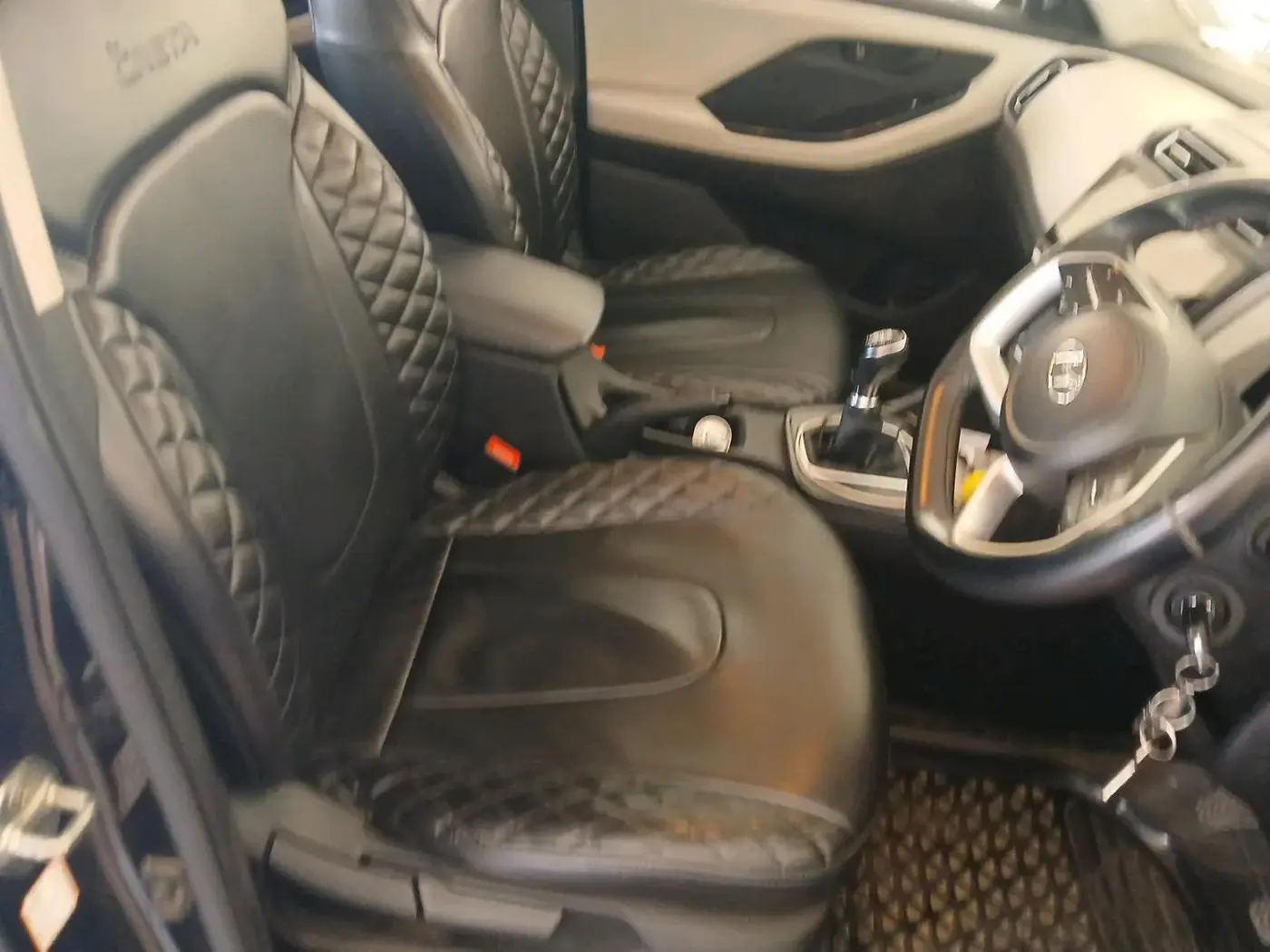 2022 Hyundai Creta E 1.5 PETROL, Petrol, Manual, 53,705 km, interior