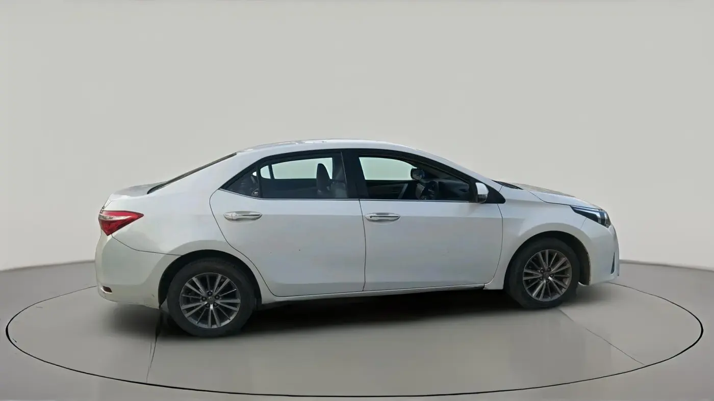 2014 Toyota Corolla Altis VL CVT PETROL, Petrol, Automatic, 1,08,666 km, exterior